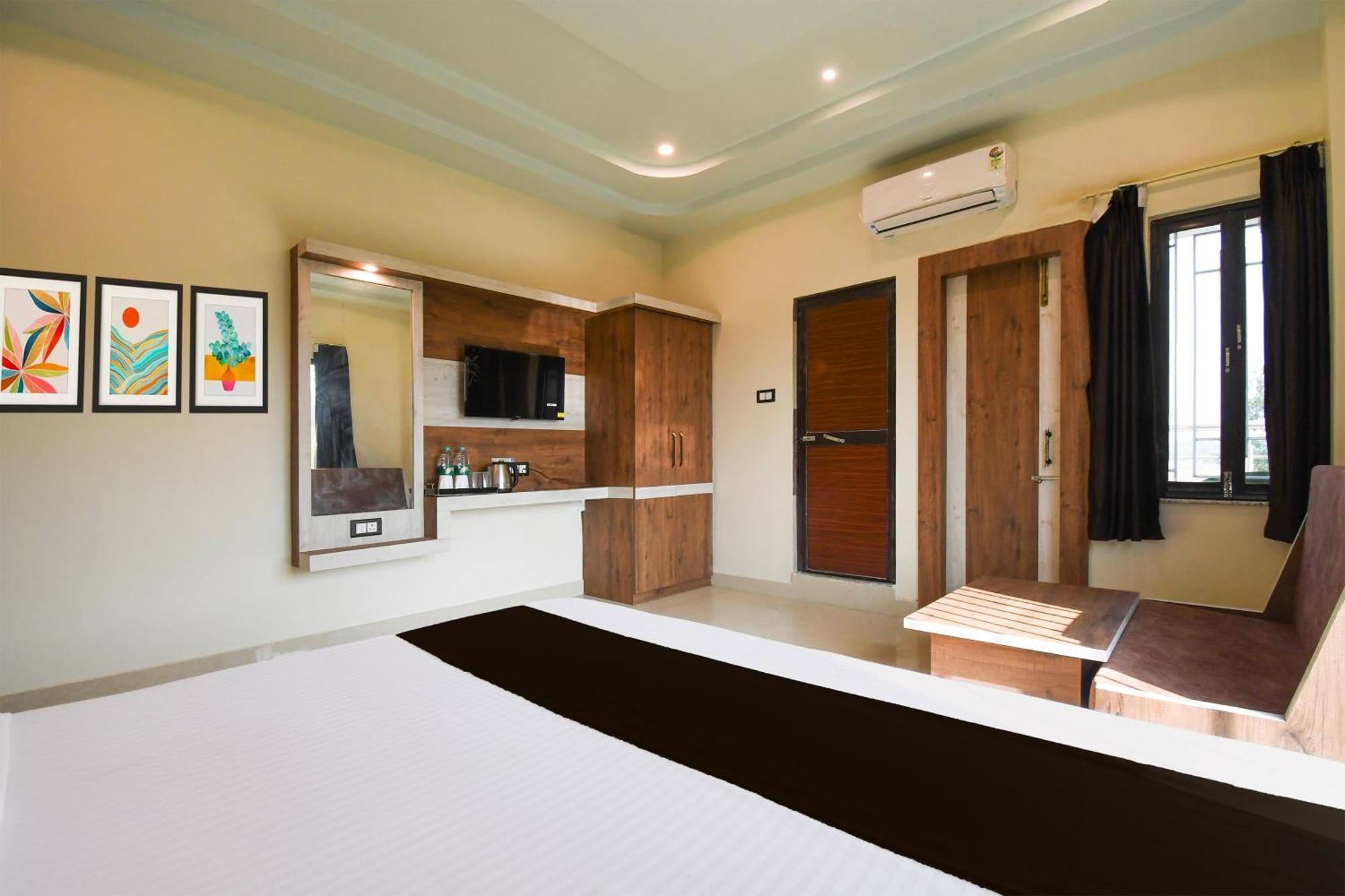 Hotel O Nilmadhab International טארפית מראה חיצוני תמונה