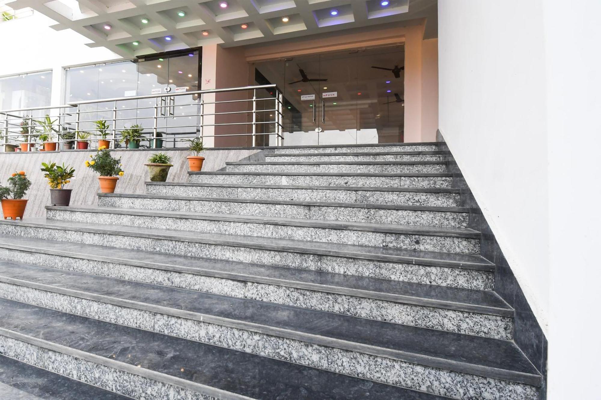 Hotel O Nilmadhab International טארפית מראה חיצוני תמונה